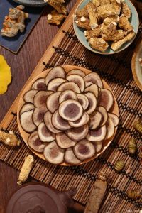 鹿茸中药百科：滋补属性、核心功效与主治病症全解析插图