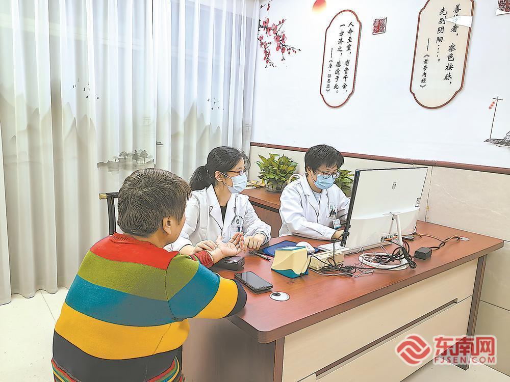 福建基层中医馆服务升级：走进下渡街道社区卫生服务中心中医馆