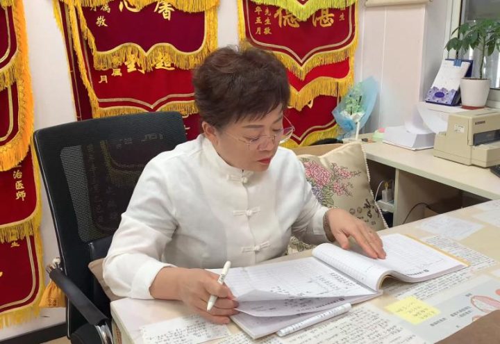 上海徐浦中医医院王宏伟：三十余载坚守脾胃专病，诠释医者仁心插图1