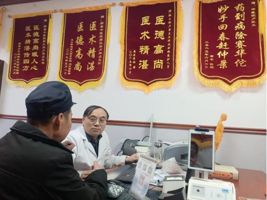 从郏县看中医药传承：卢军占的实战模式如何惠泽基层、延续学术生命力？插图1
