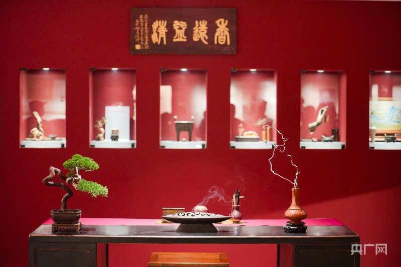 针灸体验、搓山楂丸、闻药香！天津 “津城中医之旅” 解锁中医药文旅融合新玩法插图7