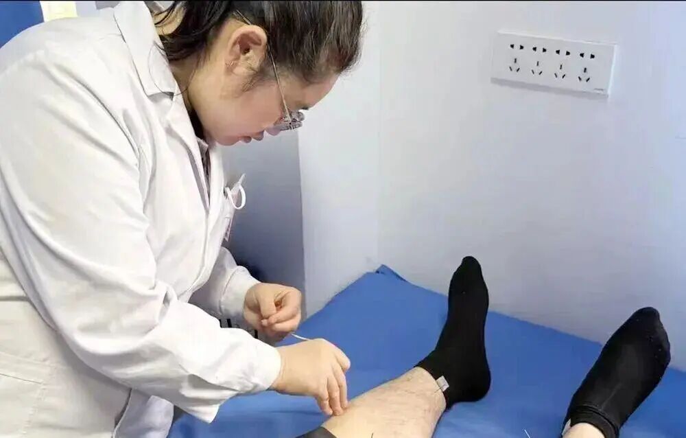 敦煌市总医院中医分院两大科室获评 “甘肃省中医优势专科”，背后有何实力与规划？插图2